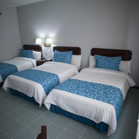 Hotel Internacional La Triada Букараманга Екстериор снимка