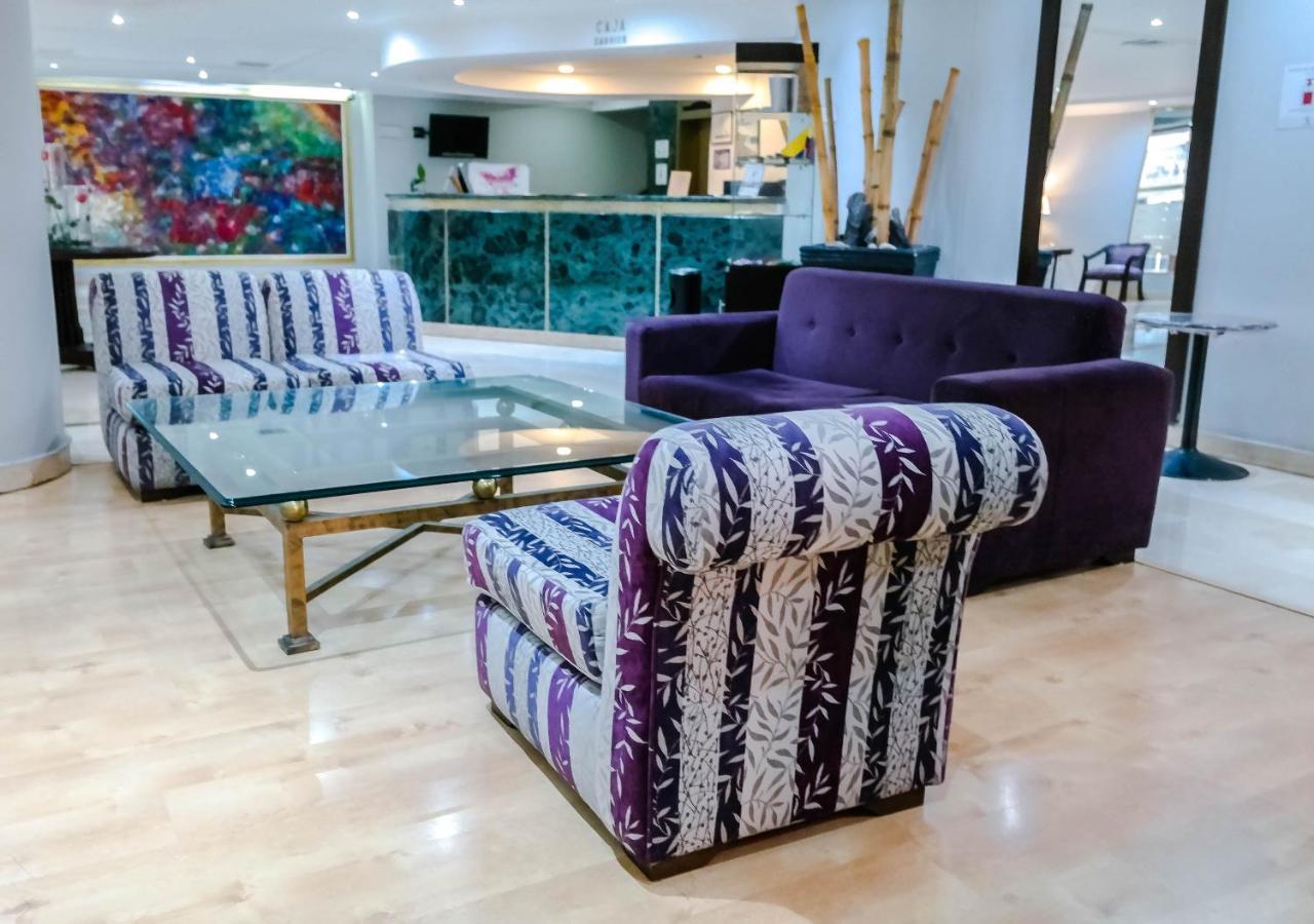 Hotel Internacional La Triada Букараманга Екстериор снимка