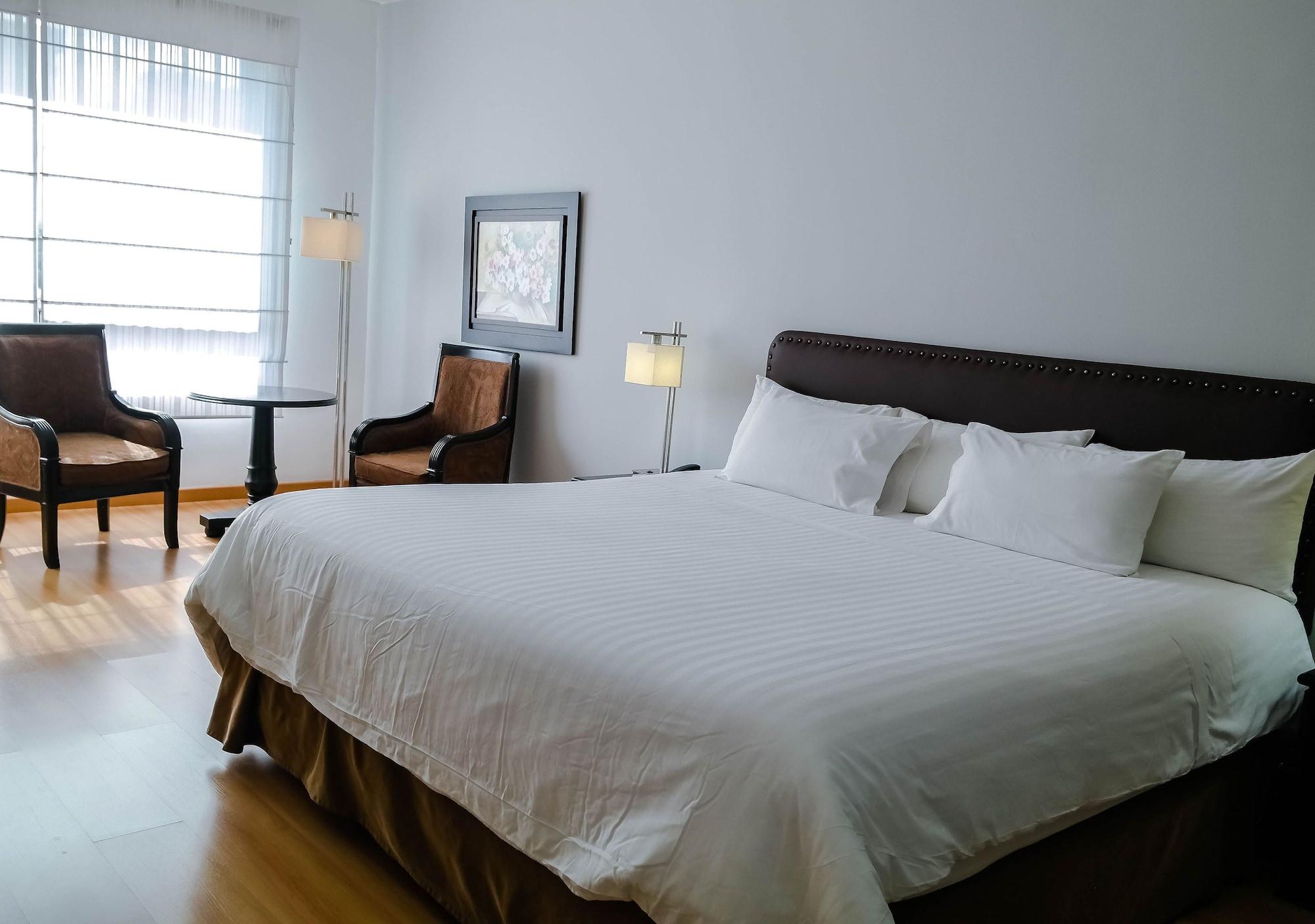 Hotel Internacional La Triada Букараманга Екстериор снимка